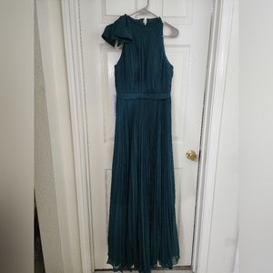 Azazei Size A8 Dress in Deep Green